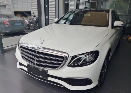 奔驰报价（奔驰e300报价）