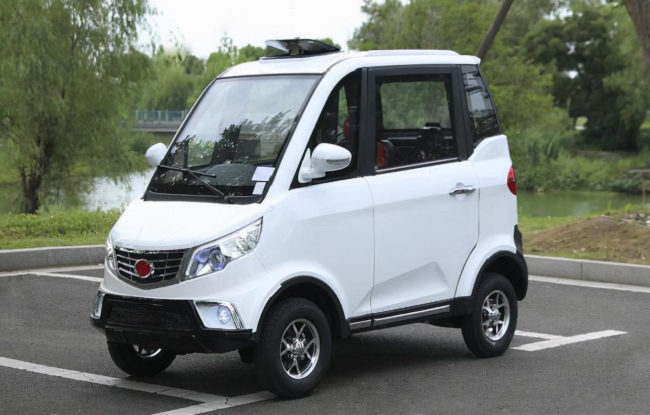 25000元低速电动车，出厂价多少？商家卖一辆赚多少？算算这笔账