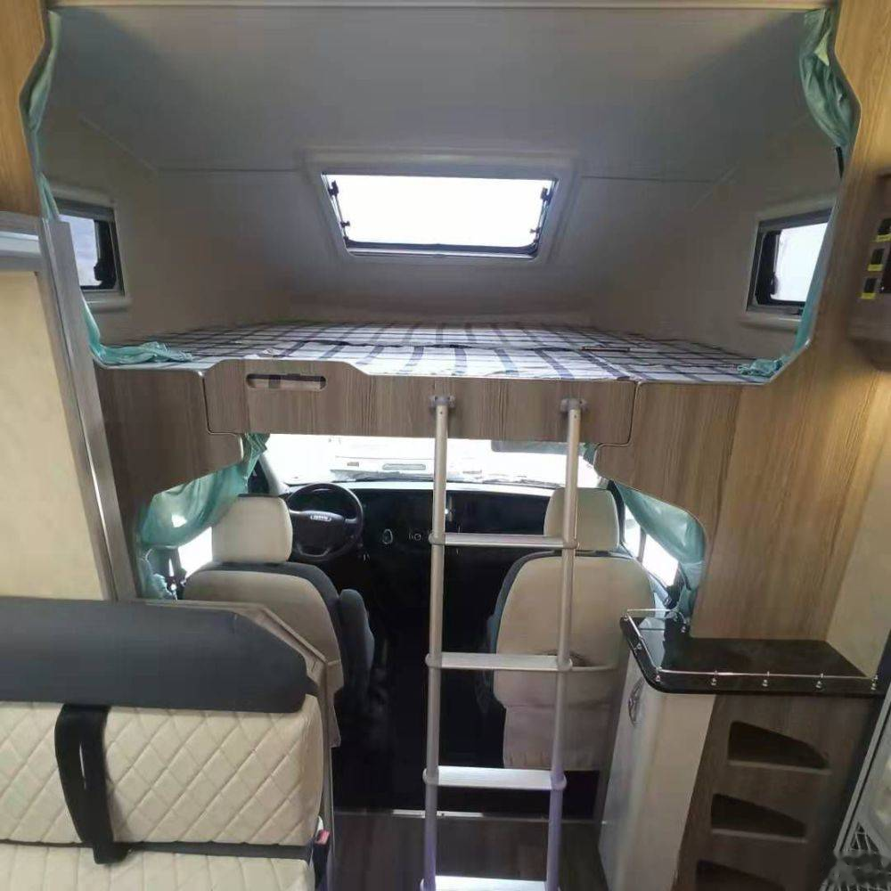 依维柯房车价格，依维柯房车b型c型t型房车区别