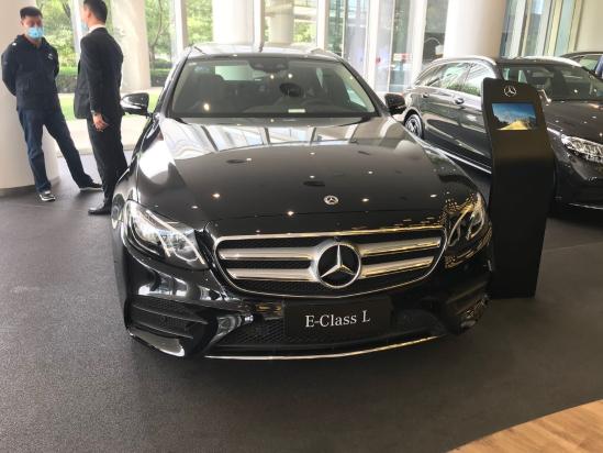 奔驰e300报价（新款奔驰e300报价）