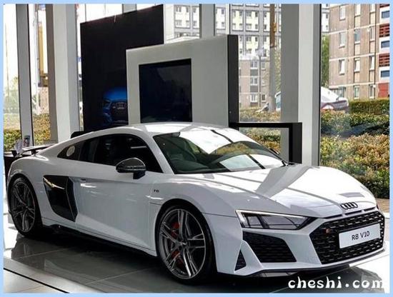 奥迪r8gt，r8与amggt怎么选