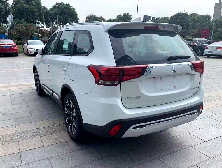 20万左右7座suv（20万左右7座suv车推荐新能源）