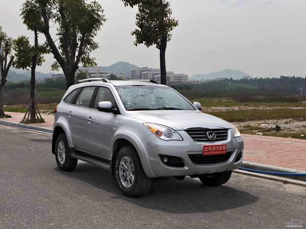 江铃suv（江铃suv车型图片及报价）