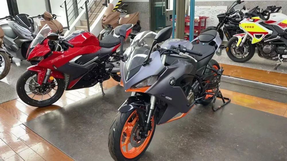 钱江摩托全部车型价格，钱江摩托500拉力车多少钱