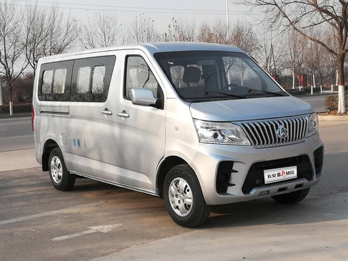 长安车型大全图片价格，长安面包车5座新车多少钱
